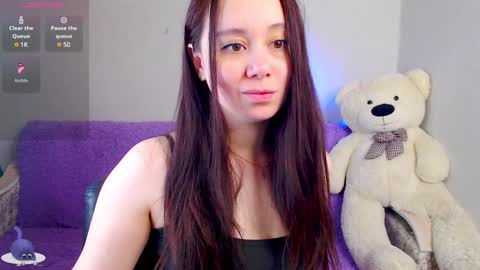 Snapshot of alinaxrose chatting on February 5, 3:02 am AlinaXRose online show from February 5, 3:02 am