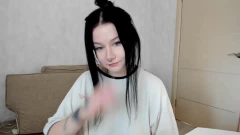 Snapshot of alinegreeeen chatting on March 4, 2:38 am Aline Greeeen online show from March 4, 2:38 am