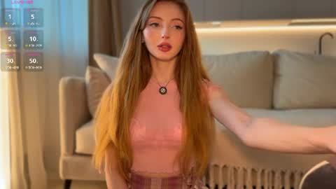 Alisa but you can call me Molli  online show from June 4, 4:50 am