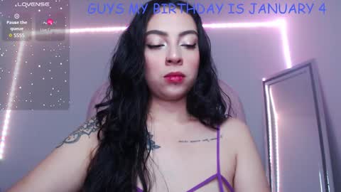 Alejandra online show from December 31, 9:10 am