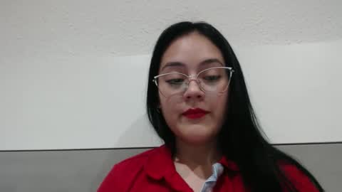 alisha_9997 online show from November 14, 5:35 pm