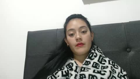 alisha_9997 online show from March 2, 12:54 am