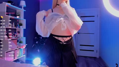 Alisha online show from February 1, 6:08 pm