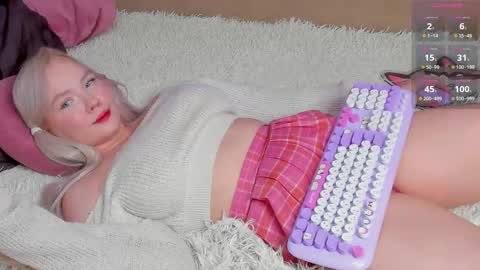 Alisha online show from September 22, 1:31 pm