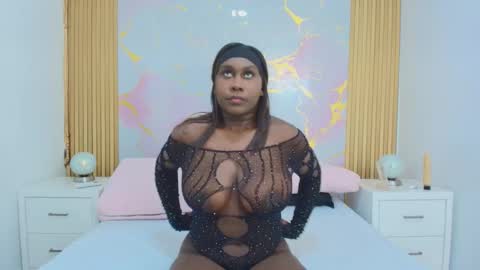 Snapshot of alishadixon chatting on September 23, 12:25 pm Alisha online show from September 23, 12:25 pm