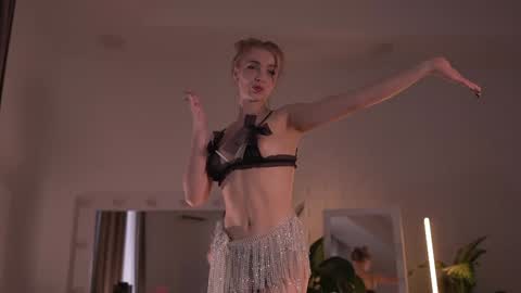 Alissa online show from November 27, 8:39 am