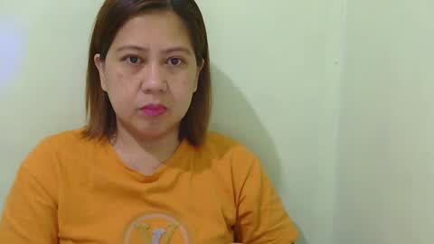 alissalove18 online show from February 10, 8:20 am