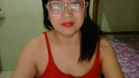 alissalove18 online show from July 17, 11:41 pm