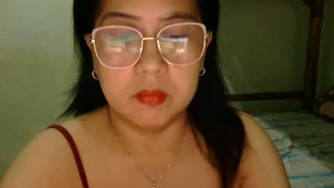 alissalove18 online show from July 11, 11:49 pm