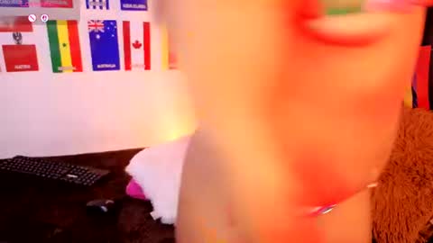 alisse_xx online show from June 20, 3:32 am
