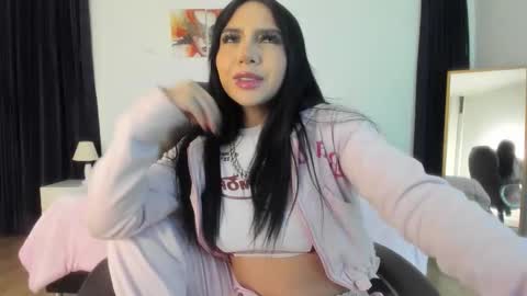 alisson__cortez online show from February 2, 12:26 pm