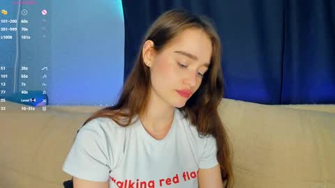 Alivia online show from May 17, 10:36 am