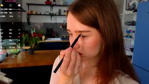 Alivia    online show from June 22, 8:33 am