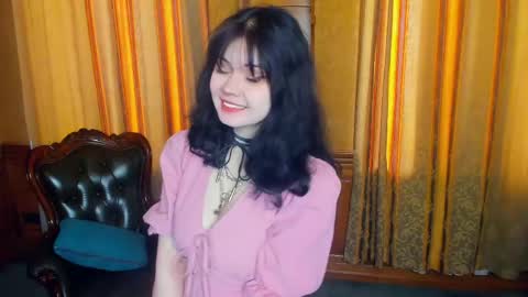Emily online show from May 16, 9:01 am