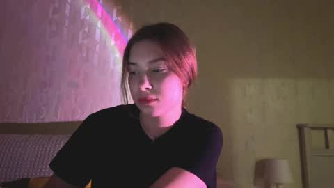 Emily online show from March 29, 3:22 pm