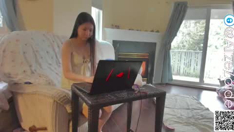 Snapshot of alizezaide chatting on February 27, 7:37 pm Alize Zaide online show from February 27, 7:37 pm