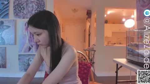 Snapshot of alizezaide chatting on February 11, 9:25 pm Alize Zaide online show from February 11, 9:25 pm