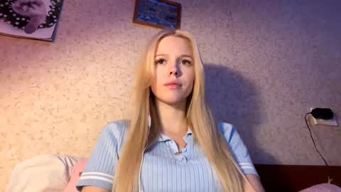 Lina online show from November 16, 4:07 pm