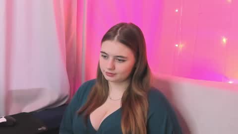 Snapshot of alli_aster chatting on January 31, 10:52 am alli_aster online show from January 31, 10:52 am