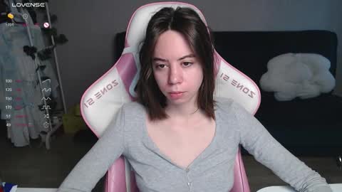 alice online show from March 30, 12:21 am