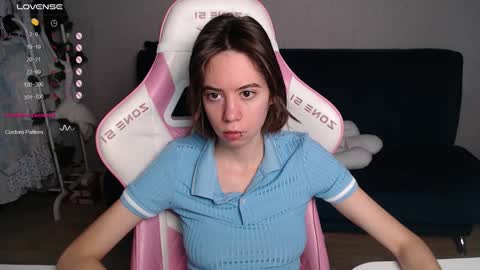 alice online show from October 19, 1:07 am