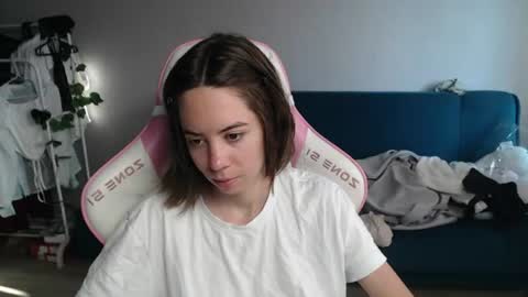 alice online show from June 25, 12:10 am