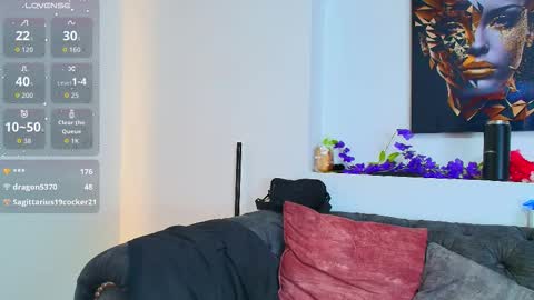 Snapshot of allie_pearl chatting on September 12, 2:02 pm Aliie online show from September 12, 2:02 pm