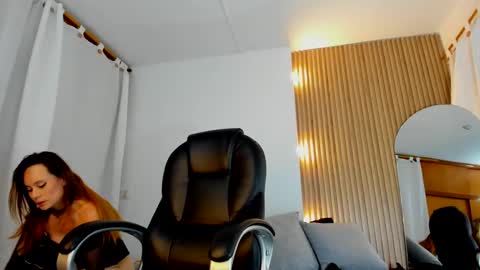 allison_fosther online show from September 13, 3:25 am