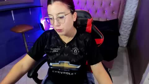 ALLISON online show from January 10, 4:39 am