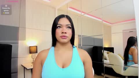 Snapshot of allissonjames chatting on February 21, 11:01 am Allisson online show from February 21, 11:01 am
