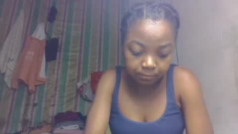 allizida01 online show from May 20, 5:54 pm