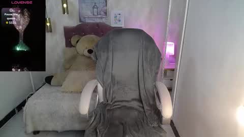 alison online show from November 6, 9:10 pm