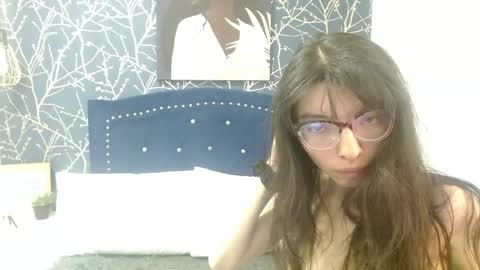 alison online show from May 26, 8:08 pm