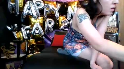 AlluringAli25 online show from January 17, 5:31 pm