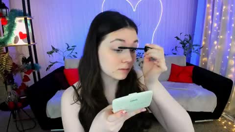 alluringeyess online show from June 6, 4:46 pm