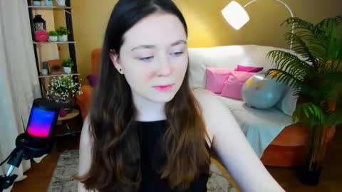 alluringeyess online show from January 19, 4:25 pm