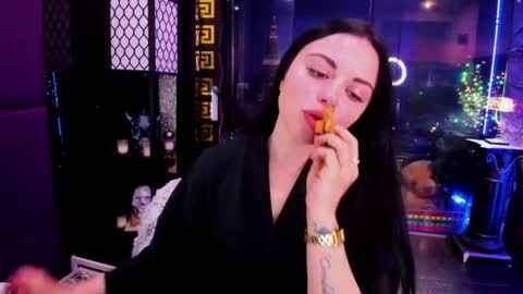 Alma online show from June 3, 8:59 am