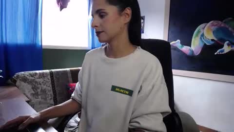 Arhantxa online show from April 7, 3:36 pm