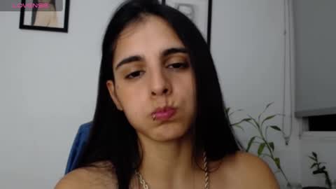 Snapshot of alma_sweet chatting on March 8, 11:28 pm Arhantxa online show from March 8, 11:28 pm