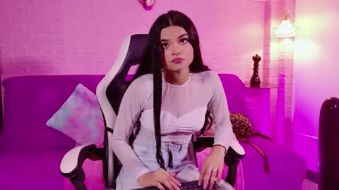 Almendra Monet online show from July 21, 12:17 pm