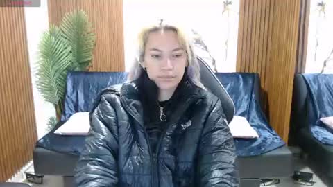 alonddra_tay online show from July 27, 11:18 am