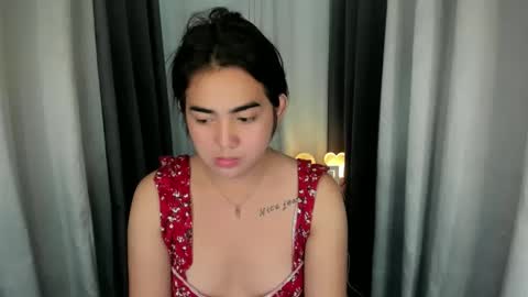 Snapshot of alovelydollnica chatting on March 6, 7:47 am alovelydollnica online show from March 6, 7:47 am