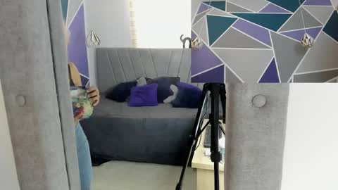 Alter  online show from October 15, 11:57 am