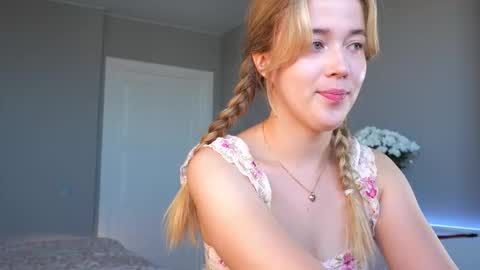 Snapshot of aluntick chatting on September 12, 1:40 pm Amelia NEXT STREAM online show from September 12, 1:40 pm