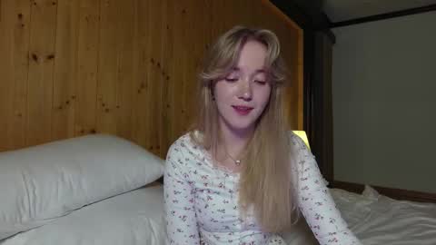 Amelia NEXT STREAM  online show from February 3, 1:16 pm