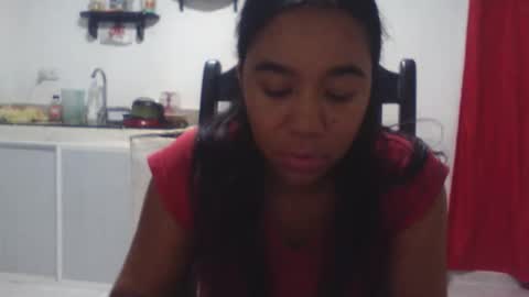 Snapshot of aly826805 chatting on October 2, 5:01 am analia online show from October 2, 5:01 am