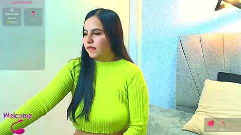 Snapshot of aly_smith_ chatting on October 9, 11:58 am A L Y online show from October 9, 11:58 am