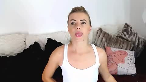 aly online show from November 16, 10:37 am