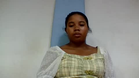 alydie7 online show from June 13, 6:22 am