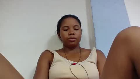 alydie7 online show from May 30, 6:55 am